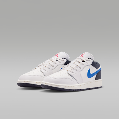 Air Jordan 1 Low Older Kids' Shoes. Nike CA